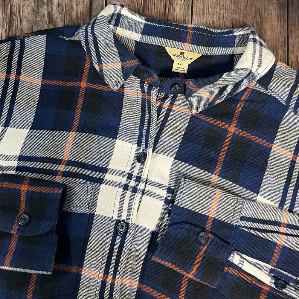 WOOLRICH Women’s Plaid Long Sleeve Button Up 100% Cotton Large Shirt Pockets EUC